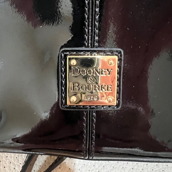 Dooney and Bourke patent leather crossbody - Picture 2 of 6